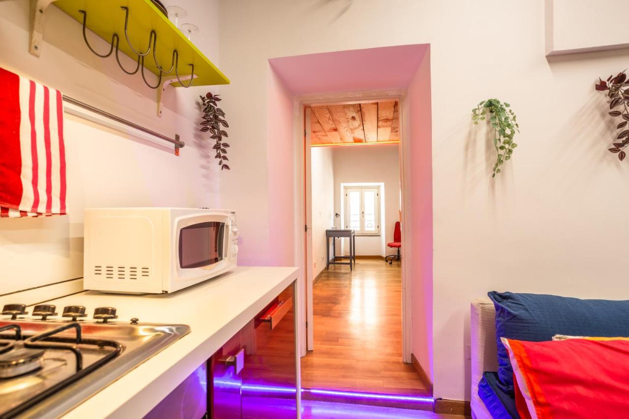The Magic Hole Apartment Rome Exterior photo