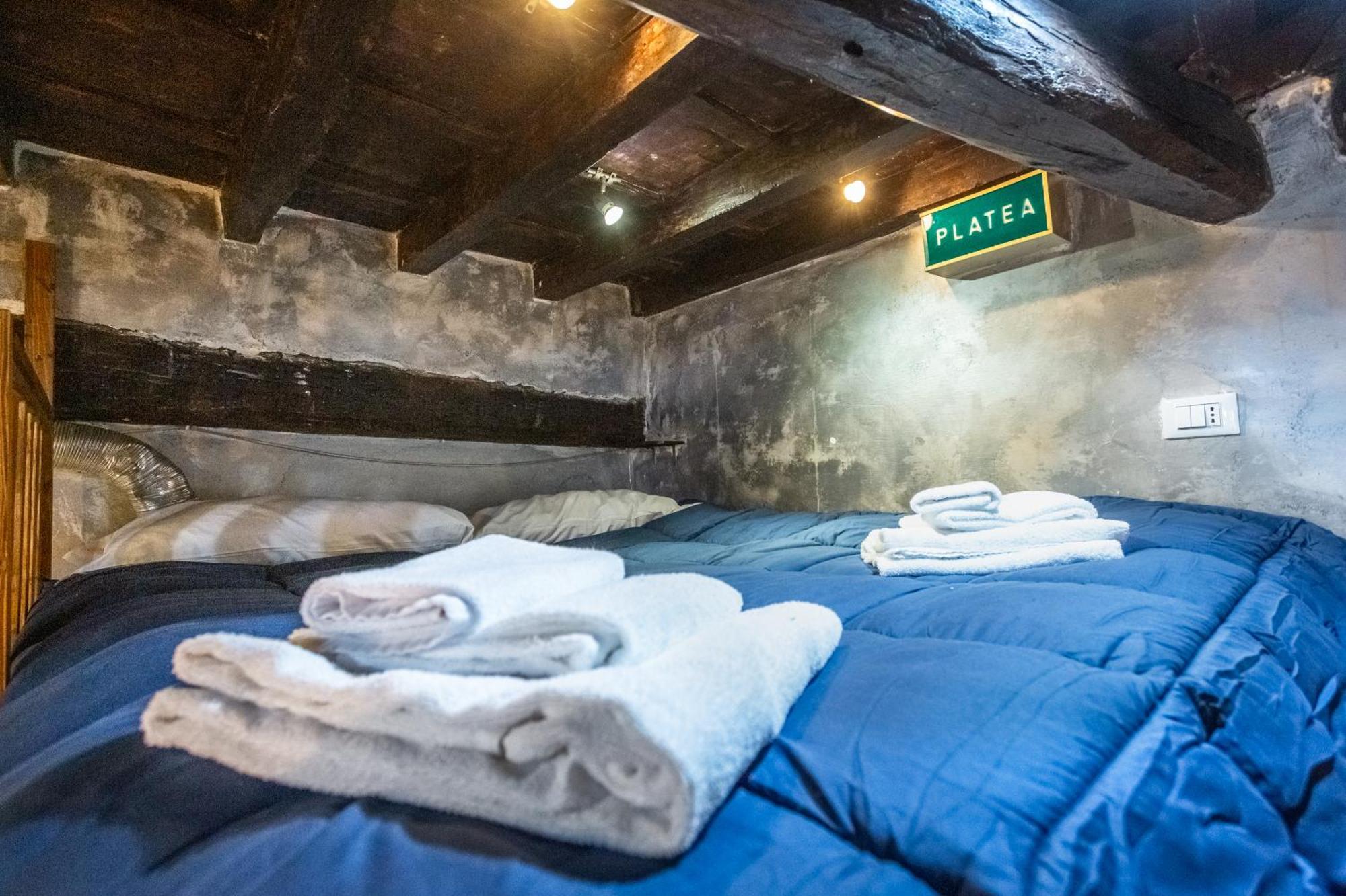 The Magic Hole Apartment Rome Exterior photo