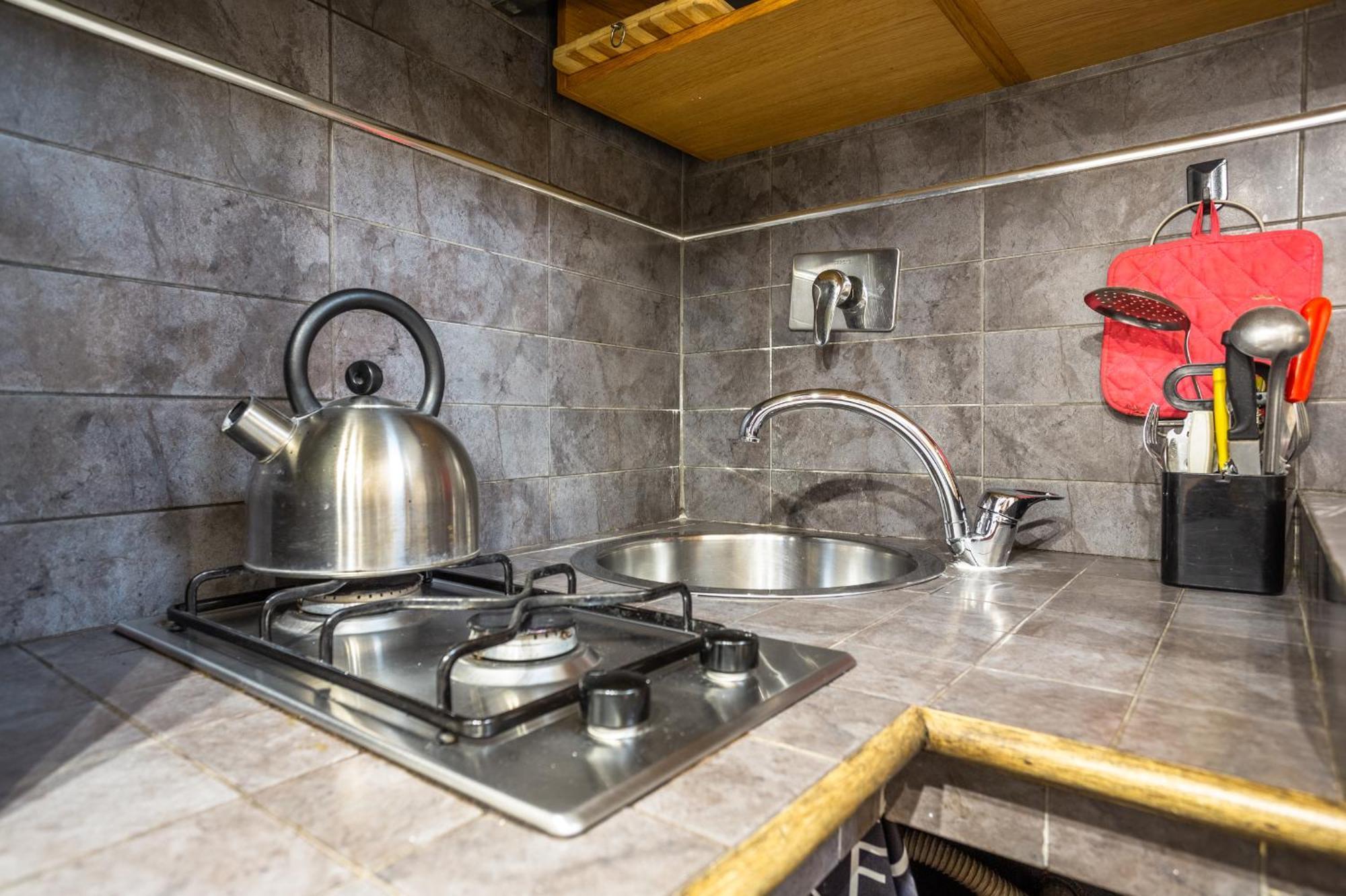 The Magic Hole Apartment Rome Exterior photo