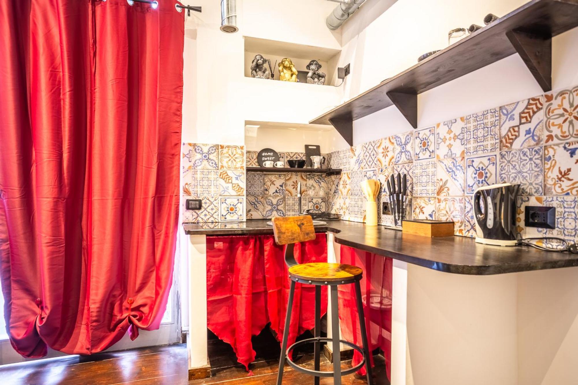 The Magic Hole Apartment Rome Exterior photo